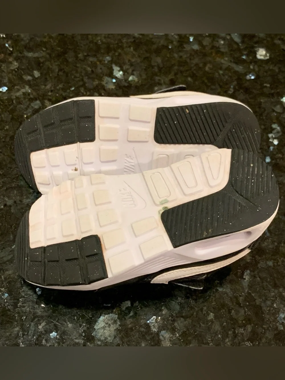 Nike Air Max SC Kids Size 12 Black/White Shoes – Athletic Sneakers Boy Girl 12C